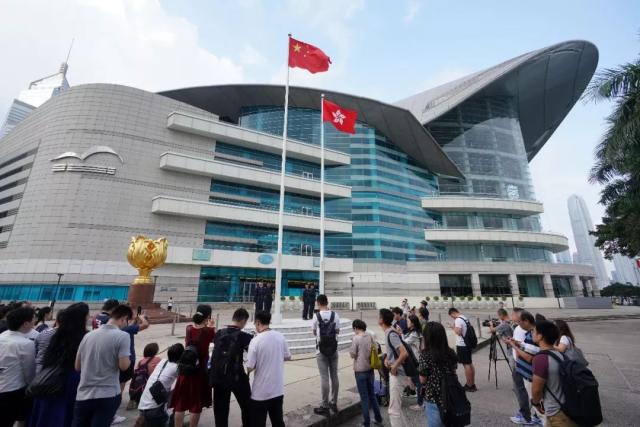 2024年香港港六+彩开奖号码,效率资料解释定义